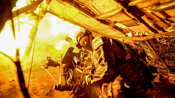 Боевая работа расчета гаубицы Д-30 спецназа Ахмат на Сумском направлении СВО - Sputnik Абхазия