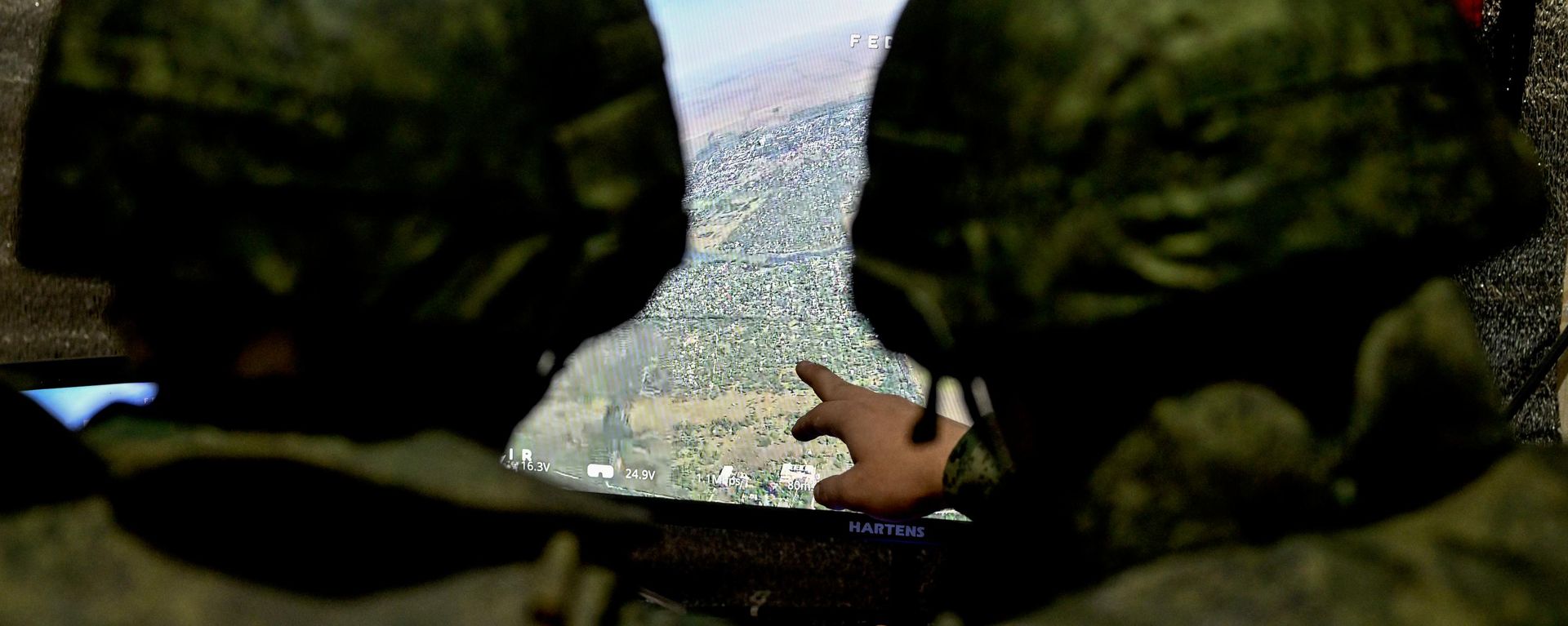 Боевая работа расчета БПЛА Жмиль-Ц группировки войск Центр на Добропольском направлении СВО - Sputnik Абхазия, 1920, 20.10.2026