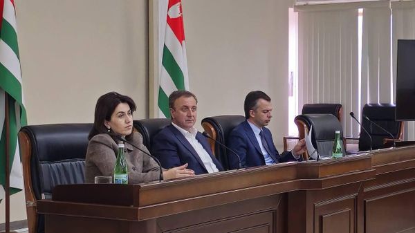 Организация горячего питания в школах Абхазии начнет осуществляться с 1 октября - Sputnik Абхазия