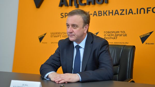 Владимир Делба в ПЦ Спутник Абхазия - Sputnik Абхазия