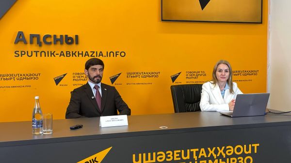 Алиас Авидзба в пресс-центре Sputnik - Sputnik Абхазия