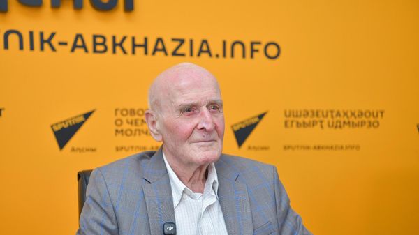 Выборы: мнение Сократа Джинджолия - Sputnik Абхазия