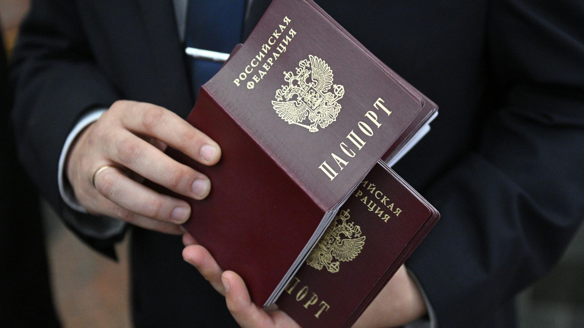 Мероприятия в честь Дня воссоединения новых регионов с Российской Федерацией Мероприятия в честь Дня воссоединения новых регионов с Российской Федерацией - Sputnik Аҧсны, 1920, 24.10.2026