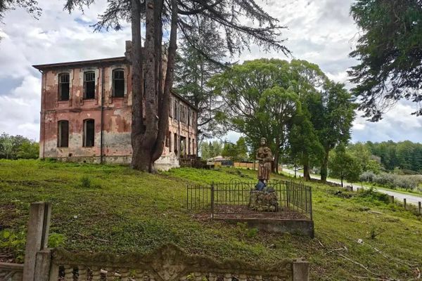 Перспективы развития исторического здания в Адзюбже обсудили в рамках проекта Рождение человека - Sputnik Абхазия