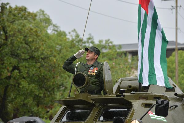 Война длилась 413 дней, республика понесла большие потери. - Sputnik Абхазия