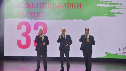 Праздничный концерт ко Дню Победы и Независимости в Госфилармонии 