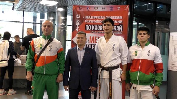 Аԥснытәи акоманда Новосибирск имҩаԥысуаз карате‐киокусинкаи азы атурнир рхы аладырхәит ҳәа аанацҳауеит Жәлар рдипломатиа Ацентр - Sputnik Аҧсны
