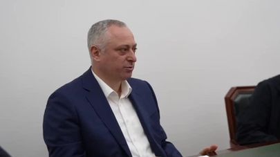 Бадра Гунба обсудил с участниками команды КВН "Нарты из Абхазии" реализованные и предстоящие проекты, а также дальнейшее развитие КВН в республике