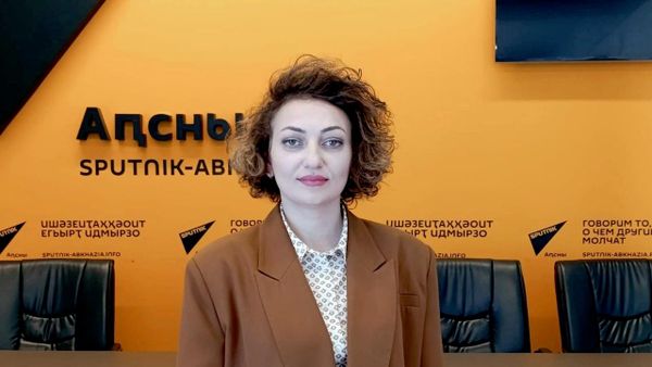 Аҳҭнықалақьқәа хԥа: аешьаратә жәлар еидызкыло атеатралтә фестиваль мҩаԥгахоит - Sputnik Аҧсны