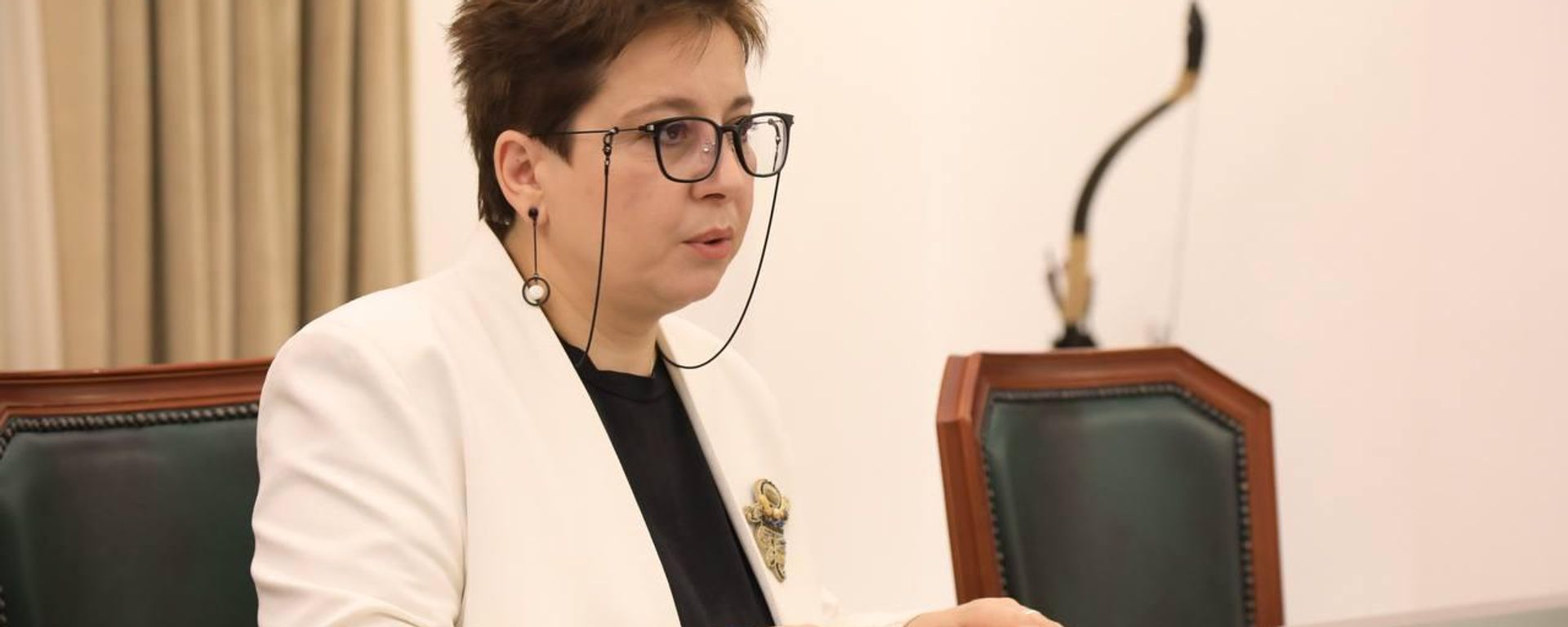 Развитие паллиативной помощи обсудил президент Абхазии Бадра Гунба с учредителем и директором фонда помощи хосписам Вера, автором проекта Народного фронта Регион заботы Нютой Федермессер - Sputnik Абхазия, 1920, 16.10.2026