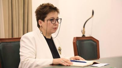 Развитие паллиативной помощи обсудил президент Абхазии Бадра Гунба с учредителем и директором фонда помощи хосписам "Вера", автором проекта Народного фронта "Регион заботы" Нютой Федермессер