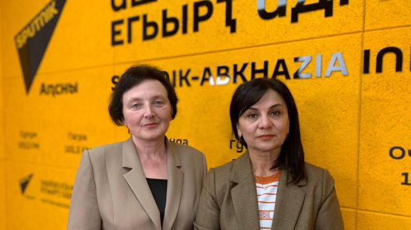 Портрет поколения: что выявило совместное исследование ученых Абхазии и Адыгеи - Sputnik Абхазия