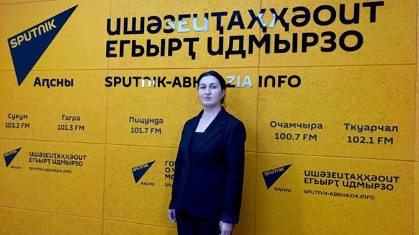 Аԥсуаа назлоу афольклористцәа еиднакылеит Казань имҩаԥысуаз аконференциа - Sputnik Аҧсны