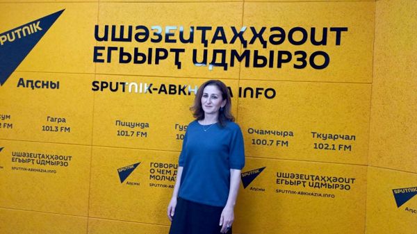Акандидаттә диссертациа хьчоуп: Дифа Габниа лцәажәара - Sputnik Аҧсны