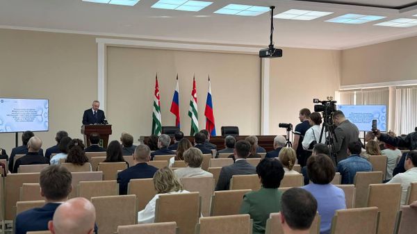 Заседание Фонда содействия развитию муниципальных образований началось в Кабмине Абхазии - Sputnik Аҧсны