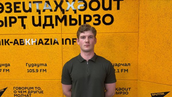 4 золота и путевка на ЧМ: Еснат Тарба об успехе сборной Абхазии по стритлифтингу - Sputnik Абхазия