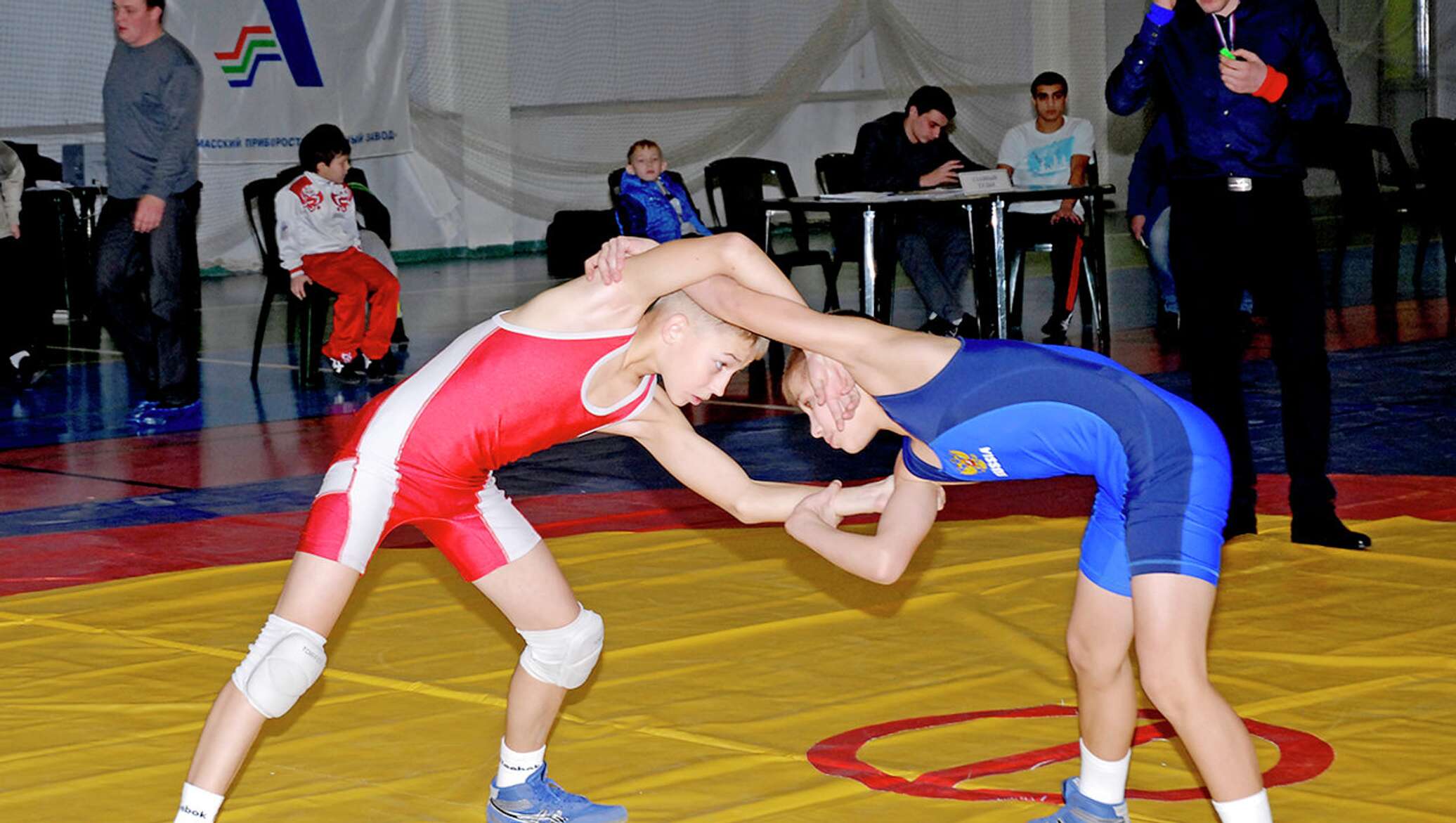 Греко-римская борьба для детей. Греко римская борьба подростки. Вольная борьба юноши. Борьба карталы. Дюсш карталы.