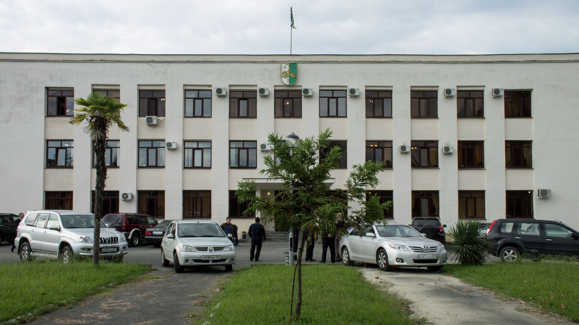 Здание администрации Гулрыпшского района - Sputnik Абхазия, 1920, 14.02.2023