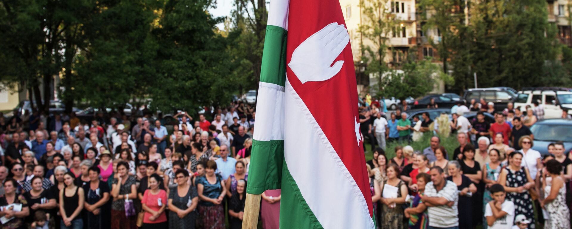 Жители Сухума. Архивное фото. - Sputnik Абхазия, 1920, 25.08.2025