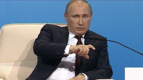 Путин объяснил, какова перспектива расчетов в рублях и юанях между РФ и КНР - Sputnik Абхазия