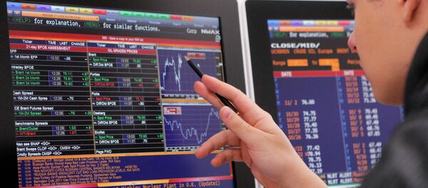 Мировые цены на нефть падают на решении ОПЕК сохранить уровень добычи Мировые цены на нефть падают на решении ОПЕК сохранить уровень добычи - Sputnik Абхазия