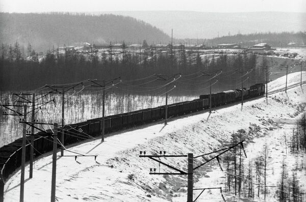 Железнодорожный состав с углем - Sputnik Абхазия
