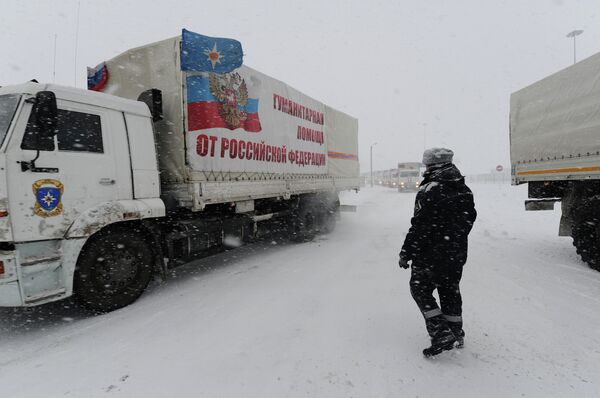Восьмой российский гуманитарный конвой с помощью для Донбасса - Sputnik Абхазия