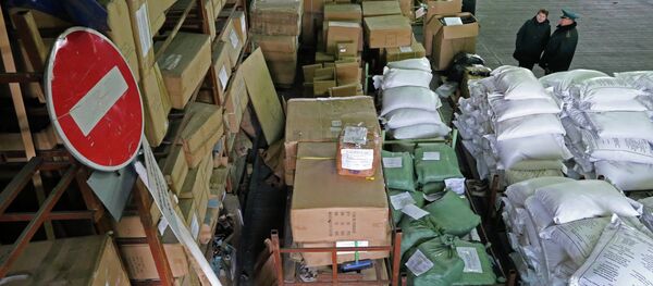 Задержание китайских товаров на таможне в Калининградской области. Архивное фото Задержание китайских товаров на таможне в Калининградской области. Архивное фото - Sputnik Абхазия