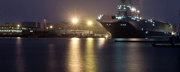 Cудостроительный завод фирмы STX Europe в городе Сен-Назер - Sputnik Абхазия