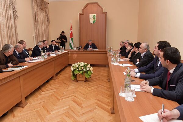 Заседание Комиссии  по конституционной реформе - Sputnik Абхазия