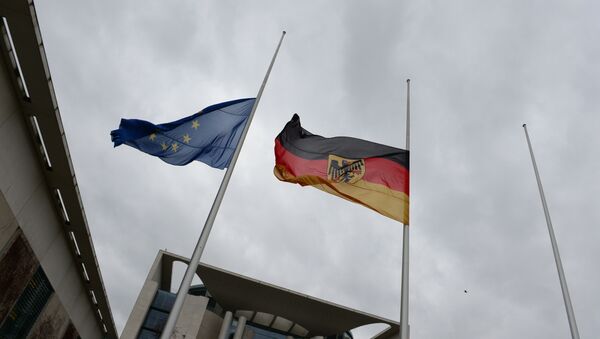 Флаг Германии и ЕС. Архивное фото. - Sputnik Абхазия