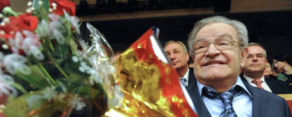 Фазиль Искандер Москва анышә дамардоит Фазиль Искандер Москва анышә дамардоит - Sputnik Аҧсны