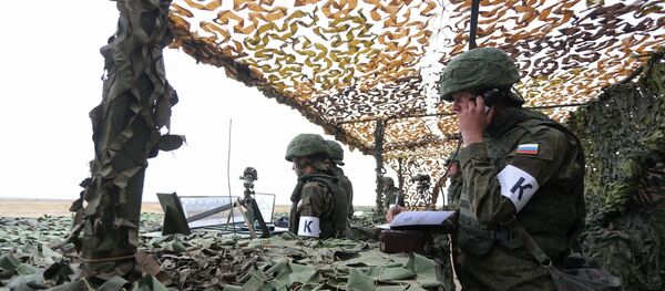 Российские военнослужащие во время учений. Архивное фото. Российские военнослужащие во время учений. Архивное фото. - Sputnik Абхазия