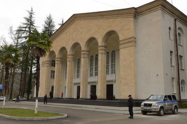 Открытие Дворца культуры в Ткварчале - Sputnik Абхазия