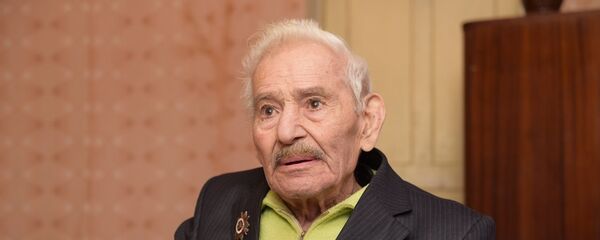 Ветеран ВОВ Давидян Георгий Тигранович. Ветеран ВОВ Давидян Георгий Тигранович. - Sputnik Абхазия