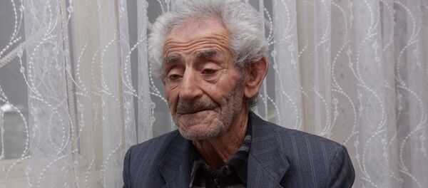 Ветеран ВОВ Айкарам Тигранович Манукян. - Sputnik Абхазия