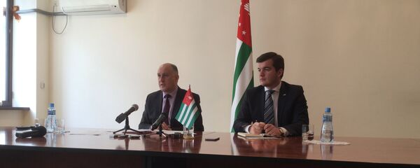 Пресс-конференция министра иностранных дел Вячеслава Чирикба. Фото с места события. Пресс-конференция министра иностранных дел Вячеслава Чирикба. Фото с места события. - Sputnik Аҧсны