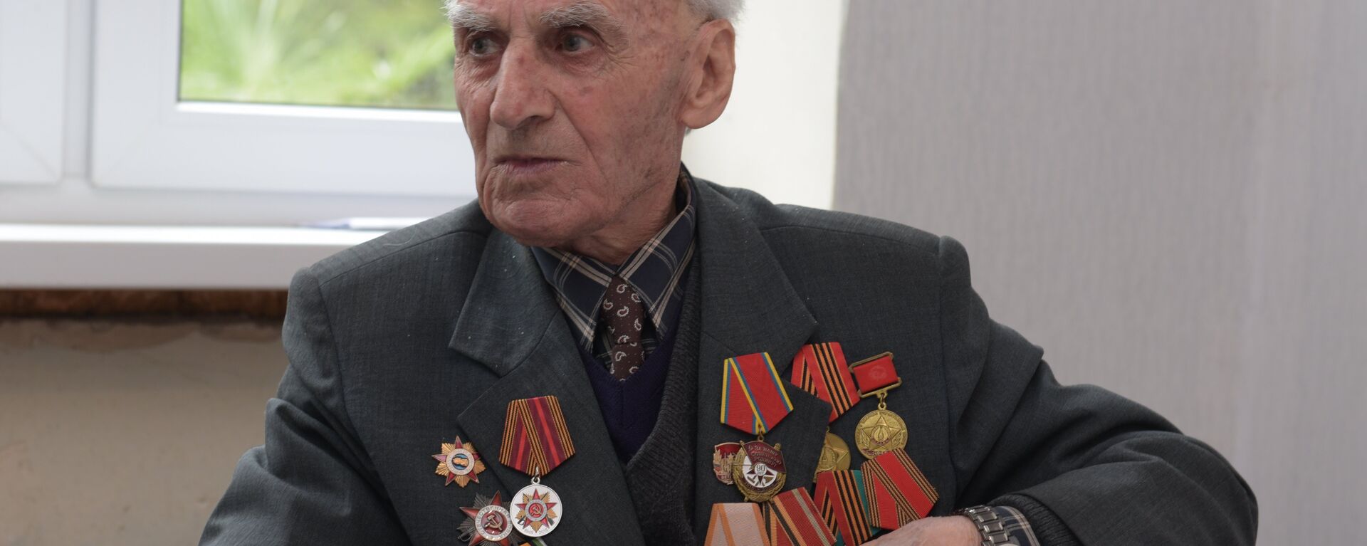 Ветеран ВОВ Берадзе Лаврентий Григорьевич. - Sputnik Абхазия, 1920, 06.05.2025
