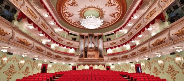 Маритәи Е. Сапаев ихьӡ зху абалети аопереи рзы аҳәынҭқарратә театр. Архивтә фото. Маритәи Е. Сапаев ихьӡ зху абалети аопереи рзы аҳәынҭқарратә театр. Архивтә фото. - Sputnik Аҧсны