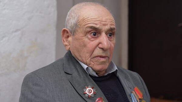 Ветеран ВОВ Калайджян Аведис - Sputnik Абхазия