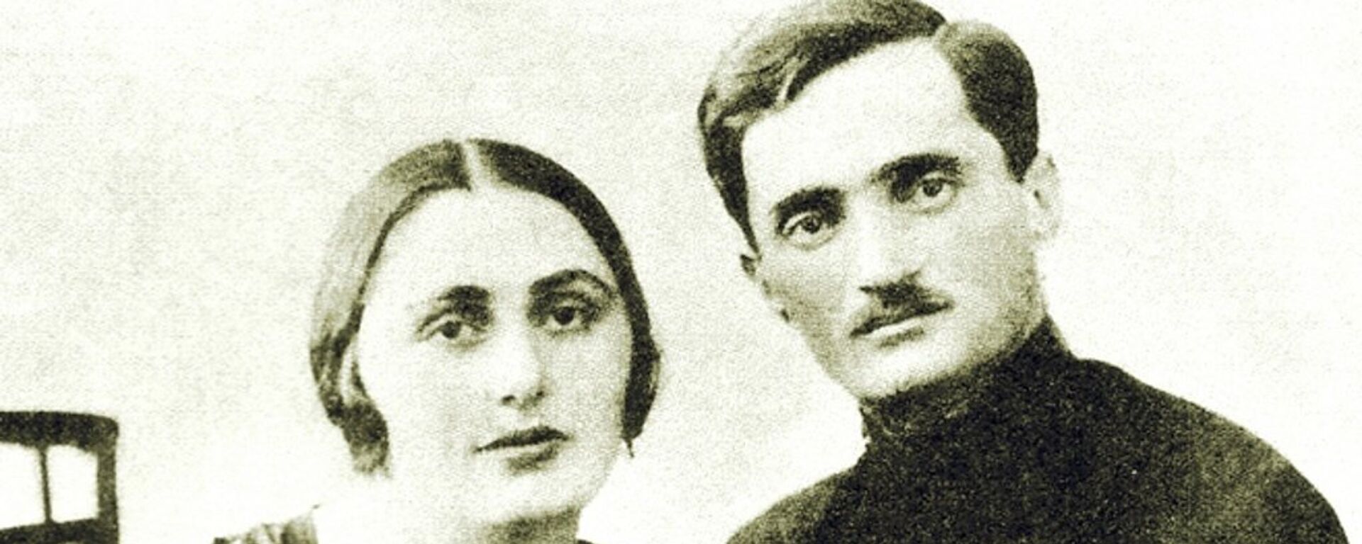 С любимой женой Сарией - Sputnik Абхазия, 1920, 01.05.2016