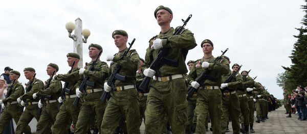 Парад в День Победы 9 мая Парад в День Победы 9 мая - Sputnik Аҧсны