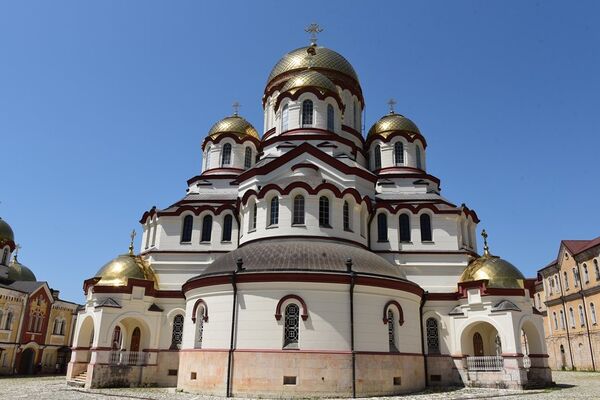 собор святого пантелеймона в новом афоне. Смотреть фото собор святого пантелеймона в новом афоне. Смотреть картинку собор святого пантелеймона в новом афоне. Картинка про собор святого пантелеймона в новом афоне. Фото собор святого пантелеймона в новом афоне