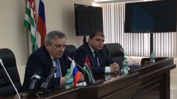 Вопросы сотрудничества Абхазии с Орловской областью обсудили в Кабмине - Sputnik Абхазия