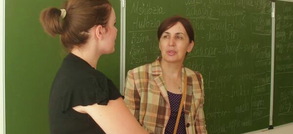 Ҭамила Арышԥҳа арепатриантцәа аԥсуа бызшәа длырҵоит Ҭамила Арышԥҳа арепатриантцәа аԥсуа бызшәа длырҵоит - Sputnik Аҧсны