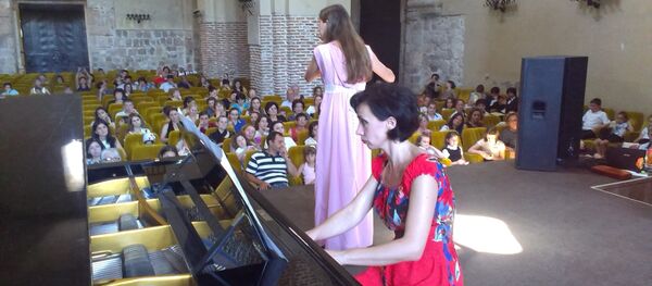 29 юных музыкантов собрал фестиваль «Лира» 29 юных музыкантов собрал фестиваль «Лира» - Sputnik Аҧсны