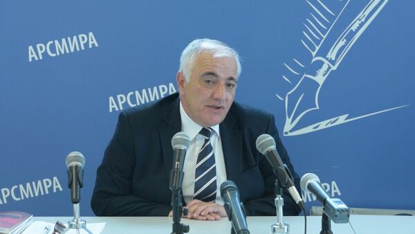 Вадим Харазия рассказал СМИ о создании бизнесклимата в Абхазии - Sputnik Абхазия
