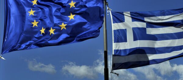 Флаг Греции и ЕС. Архивное фото. - Sputnik Абхазия