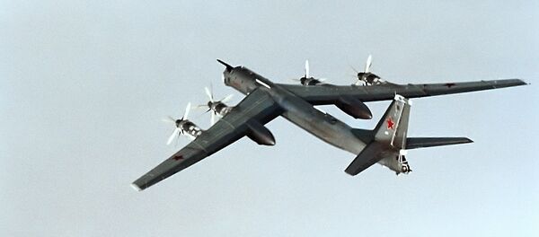 Бомбардировщик Ту-95 - Sputnik Абхазия