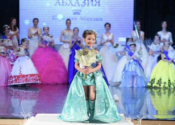 Конкурс Королева Абхазии и Мини-мисс Абхазии - Sputnik Абхазия
